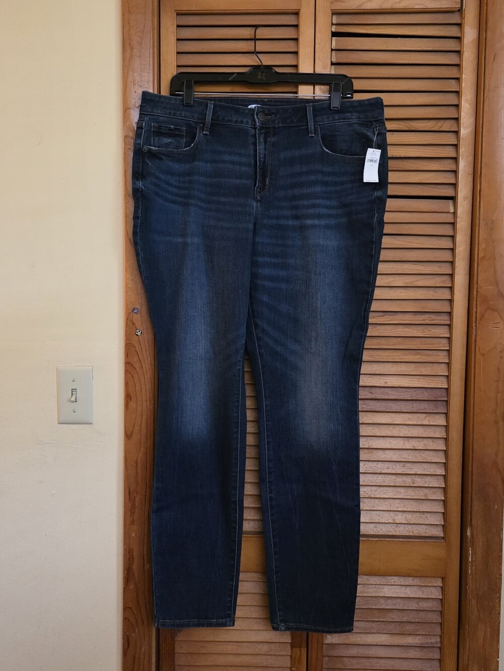 NWT Old Navy Women’s Pop Icon Skinny Jeans Size 14